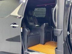 Lexus LM 2020 300h Four-Seat Royal Edition - ფოტო 6