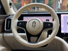 AITO M9 Pure Electric Ultra 100kWh 6-Seater - ფოტო 14