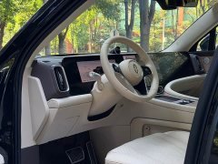 AITO M9 Pure Electric Ultra 100kWh 6-Seater - ფოტო 9