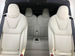 Tesla Model X Tri-Motor All-Wheel Drive Plaid - ფოტო 12