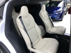 Tesla Model X Tri-Motor All-Wheel Drive Plaid - ფოტო 16
