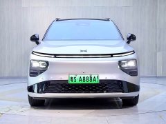 XPeng G9 702 Max - ფოტო 2