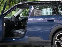 BMW Electric MINI ACEMAN SE Artist Edition - ფოტო 19