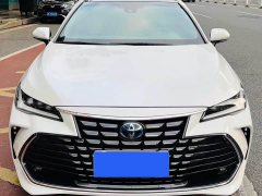 Toyota Avalon Hybrid 2.5L Luxury - ფოტო 2