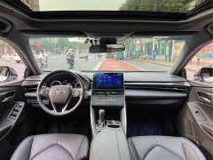 Toyota Avalon Hybrid 2.5L Luxury - ფოტო 8