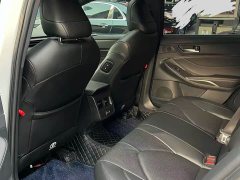 Toyota Avalon Hybrid 2.5L Luxury - ფოტო 9