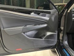 Volkswagen Passat Outstanding Edition 380TSI Starry Sky Dragon Ascendant Version - ფოტო 11