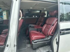 Honda Odyssey 2.0L e:HEV Premium - ფოტო 7