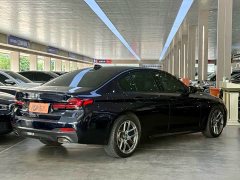 BMW 5 Series (Imported) 530i M Sport Package - ფოტო 13