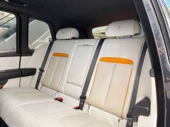 Rolls-Royce Cullinan 2021 Black Badge Neon Nights - ფოტო 20
