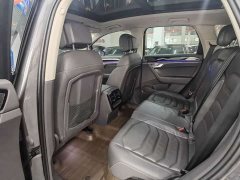 Volkswagen Touareg 3.0TSI Ruixiang Classic Sport Package - ფოტო 15