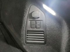 Volkswagen Touareg 3.0TSI Ruixiang Classic Sport Package - ფოტო 18