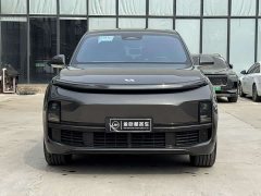 Li Auto L8 Pro - ფოტო 2