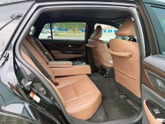 Toyota Crown (Imported) 2.5L Premier Edition - ფოტო 16