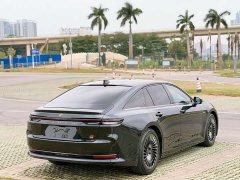 Toyota Crown (Imported) 2.5L Premier Edition - ფოტო 4