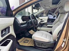 Toyota ARIYA 2022 Two-Wheel Drive Long Range Top Configuration - ფოტო 9
