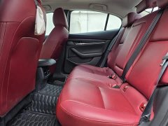 Mazda3 Axela 2022 2.0L Automatic Wisdom Black Obsidian Edition - ფოტო 9