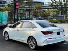Chevrolet Cruze 320 Automatic Enjoy Sunroof Edition - photo 3