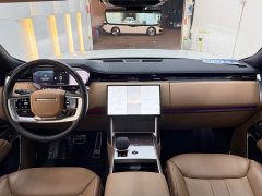 Land Rover Range Rover 2025 3.0L V6 400PS Extended Wheelbase Prestige Edition - ფოტო 3