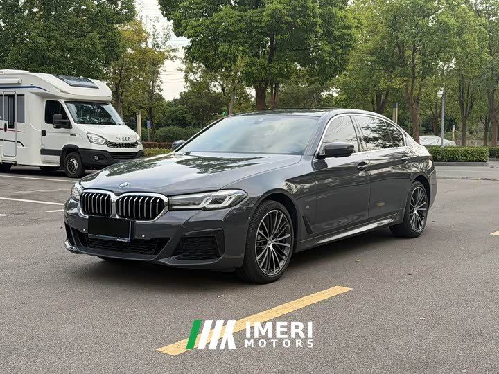 BMW 5 Series Facelift 530Li Premier M Sport Package - ავტომობილი ჩინეთიდან