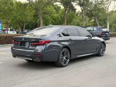 BMW 5 Series Facelift 530Li Premier M Sport Package - ფოტო 4