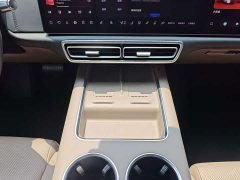 Li Auto L6 2025 Pro Smart Refresh Edition - ფოტო 16