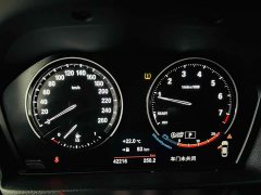 BMW 1 Series 120i M Sport Night Edition - ფოტო 11