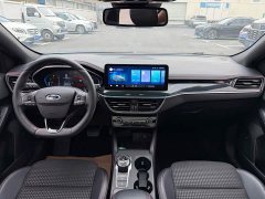 Ford Focus Hatchback EcoBoost 180 Automatic ST Line - ფოტო 10