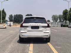 Volvo XC60 2026 B5 AWD Smart Remote Luxury Edition - ფოტო 2