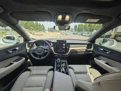 Volvo XC60 2026 B5 AWD Smart Remote Luxury Edition - ფოტო 9
