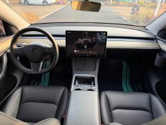 Tesla Model Y Rear-Wheel Drive - ფოტო 16