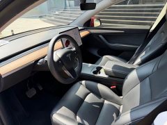 Tesla Model Y Long Range All-Wheel Drive - ფოტო 3
