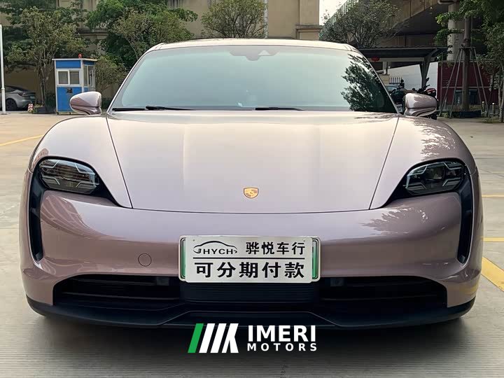 Porsche Taycan 4S