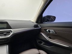 BMW 3 Series 325i M Sport Night Edition Package - ფოტო 12