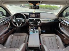 BMW 5 Series Facelift 525Li Luxury Package - ფოტო 7