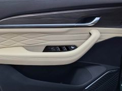 Geely Xingyue L Oriental Radiance 2.0T Auto Panorama Edition - ფოტო 17