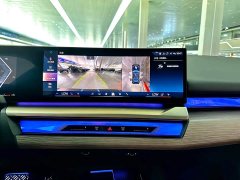 BMW 5 Series 530Li Luxury M Sport Package - ფოტო 12