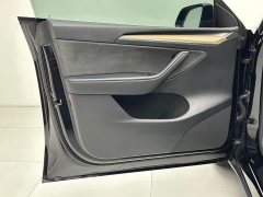 Tesla Model Y Rear-Wheel Drive - ფოტო 10