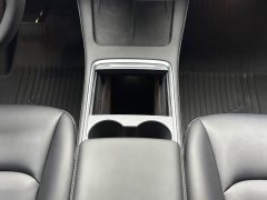 Tesla Model Y Rear-Wheel Drive - ფოტო 13