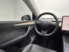 Tesla Model Y Rear-Wheel Drive - ფოტო 15