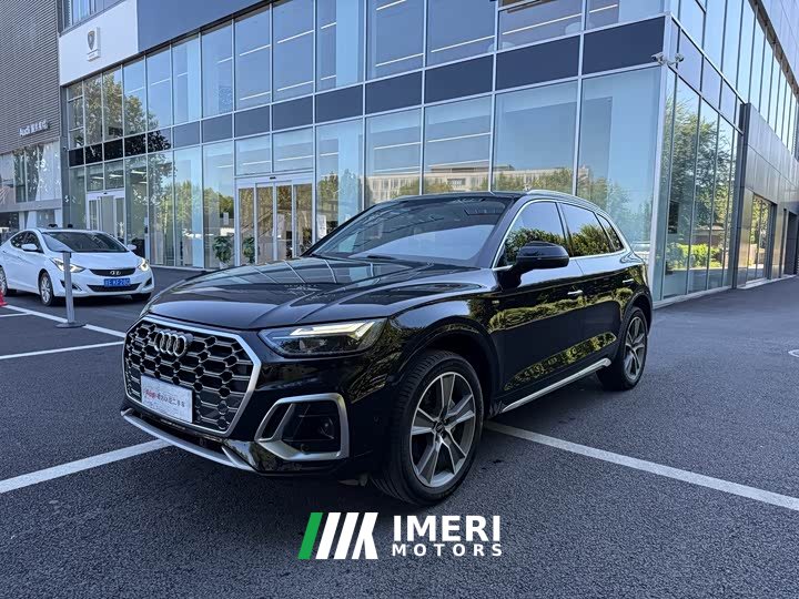 Audi Q5L 2022 Facelift 45T Luxury Sport - ავტომობილი ჩინეთიდან