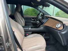 Mercedes-Benz EQE SUV 350 4MATIC Luxury - ფოტო 17