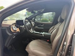 Mercedes-Benz EQE SUV 350 4MATIC Luxury - ფოტო 19
