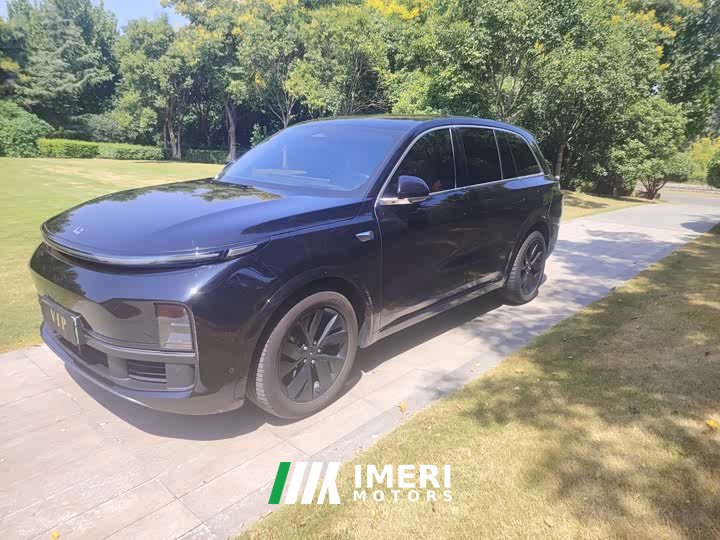 Li Auto L8 Pro - ავტომობილი ჩინეთიდან
