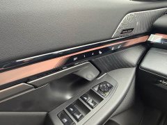 BMW i5 eDrive 35L M Sport Package - ფოტო 12