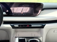 Buick GL8 New Energy Luzun Respect Edition 7-Seater - ფოტო 11