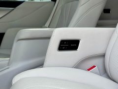 Buick GL8 New Energy Luzun Respect Edition 7-Seater - ფოტო 18