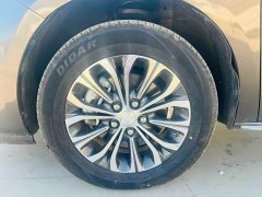 Buick GL8 Land Business Class Comfort Edition - ფოტო 16