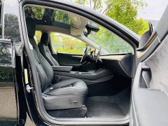 Tesla Model Y Standard Range RWD - ფოტო 6