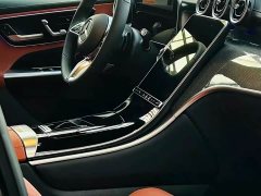 Mercedes-Benz GLC 260 L 4MATIC Classic Edition - ფოტო 6